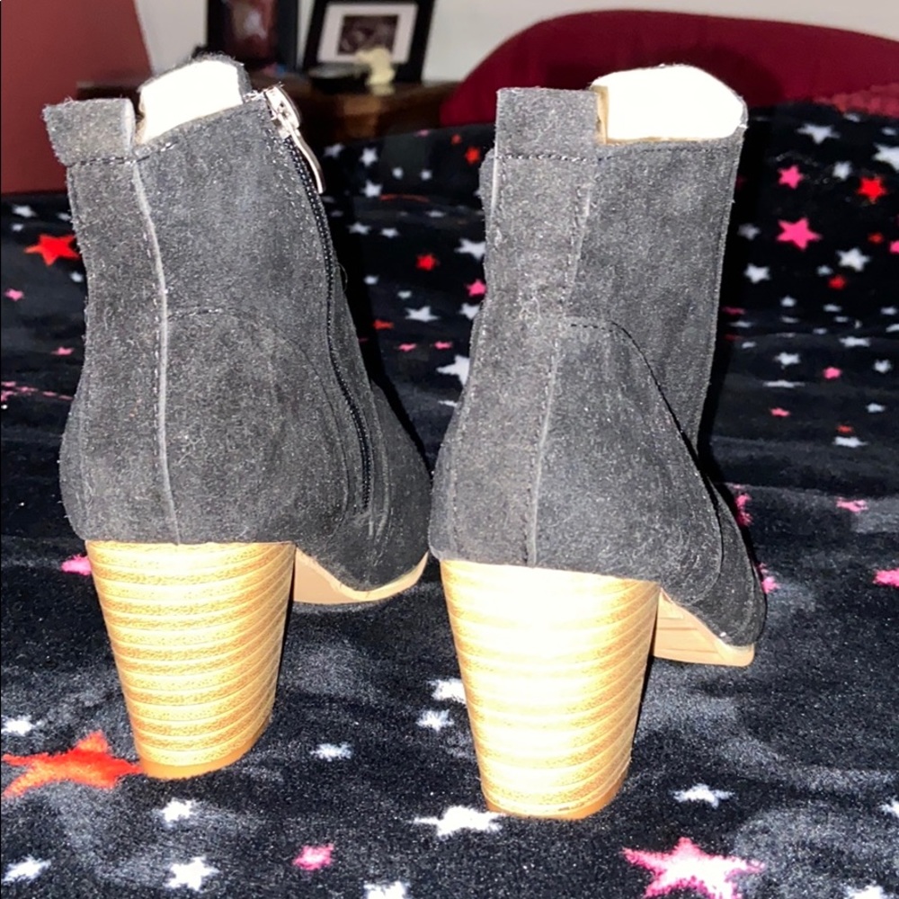 Black booties - Picture 3 of 5
